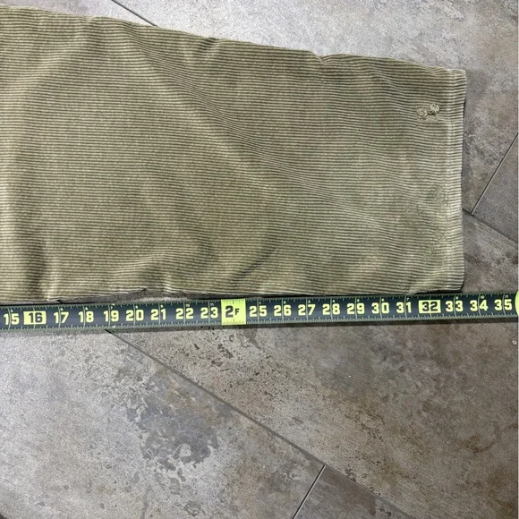 Levi’s Silvertab Vintage 90s Rare Baggy Corduroy Khaki Jeans 36x33